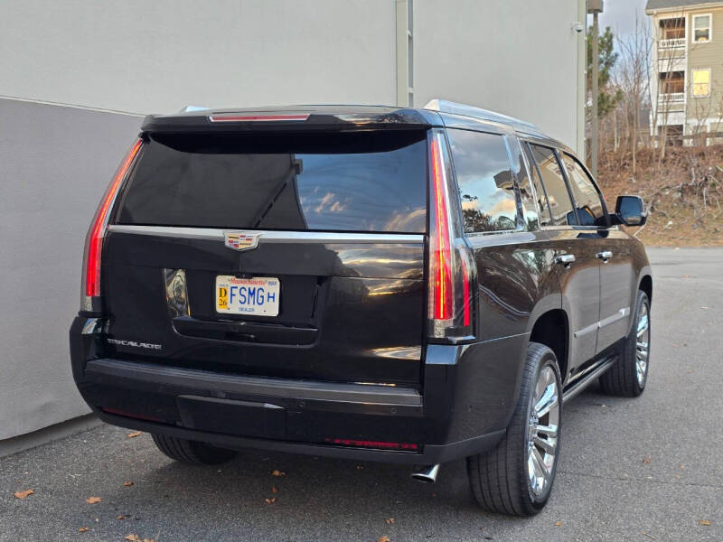 2017 Cadillac Escalade Premium Luxury