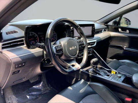 2022 Kia K5