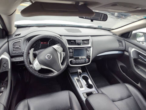 2018 Nissan Altima 2.5 SR