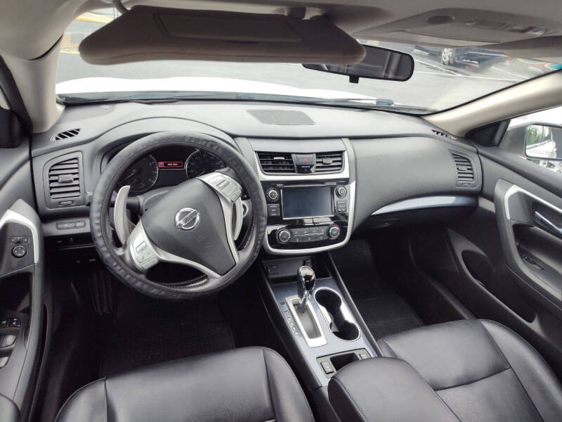 2018 Nissan Altima 2.5 SR