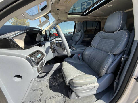 2018 Lincoln Navigator Black Label