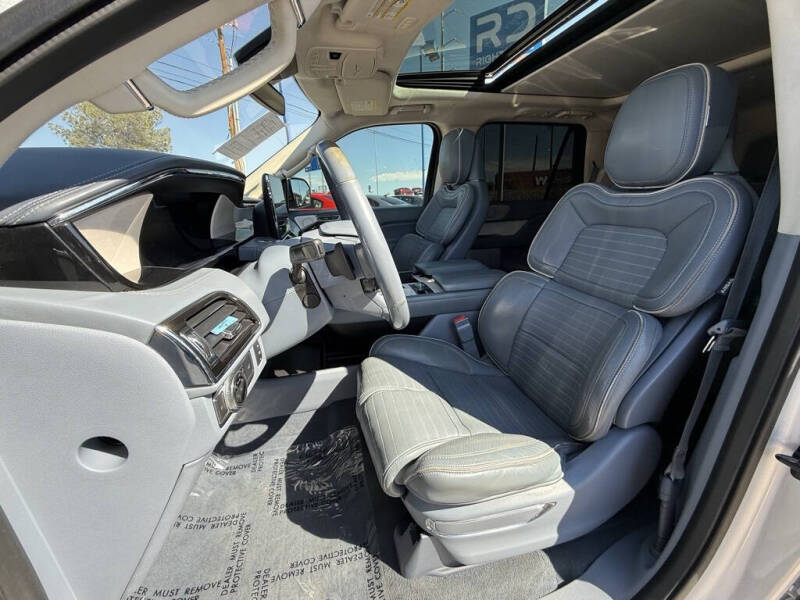 2018 Lincoln Navigator Black Label