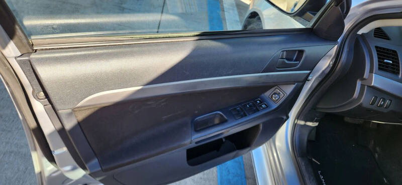 2011 Mitsubishi Lancer