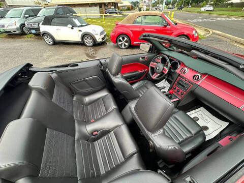 2005 Ford Mustang GT Premium
