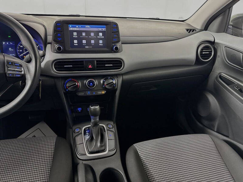 2020 Hyundai Kona SE