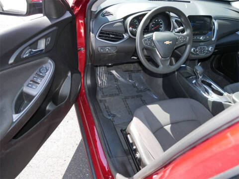 2025 Chevrolet Malibu LT