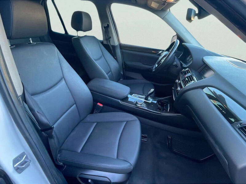 2017 BMW X3 sDrive28i