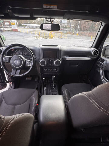 2016 Jeep Wrangler Unlimited Sahara