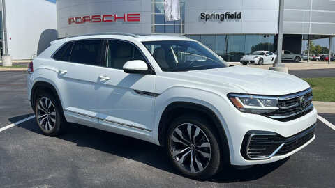 2020 Volkswagen Atlas Cross Sport for sale at Napleton Autowerks in Springfield MO