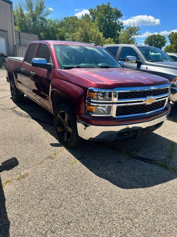 2015 Chevrolet Silverado 1500 for sale at BEAR CREEK AUTO SALES in Spring Valley MN