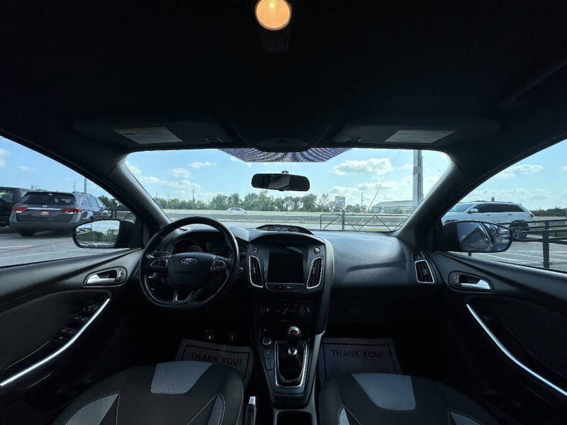 2017 Ford Focus ST