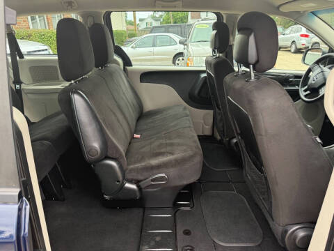 2013 Dodge Grand Caravan American Value Package
