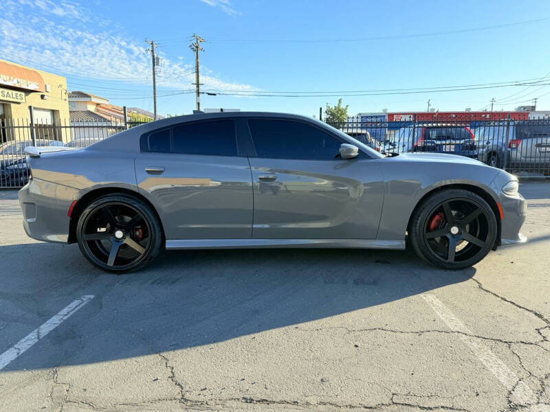 2019 Dodge Charger GT photo 9