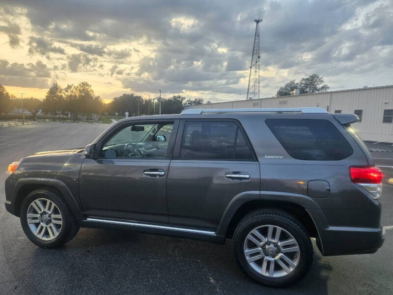 2011 Toyota 4Runner Limited photo 4