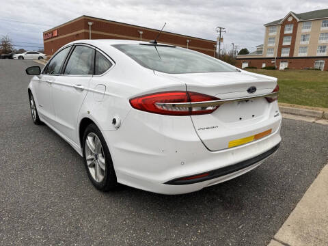2017 Ford Fusion Hybrid SE