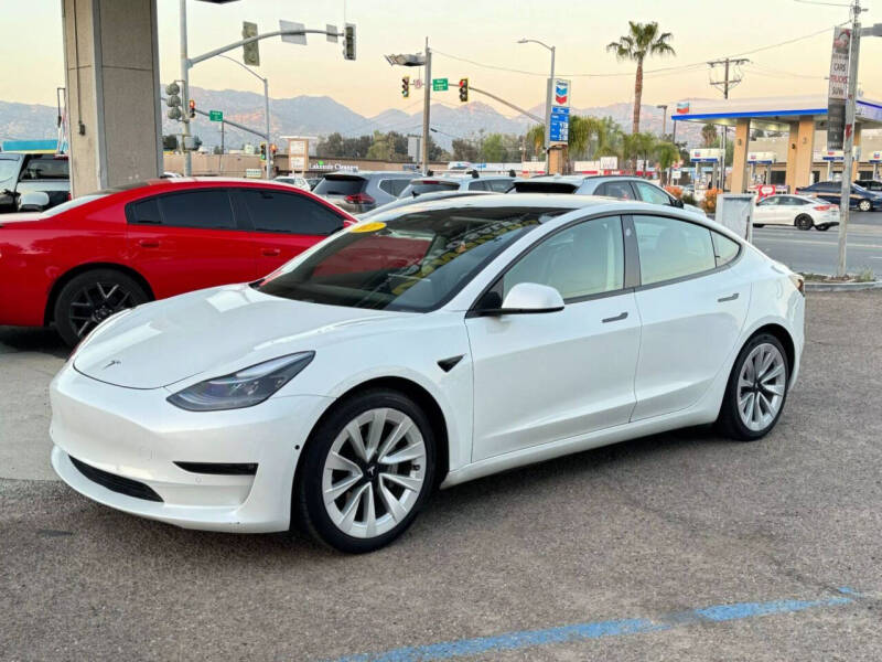 2021 Tesla Model 3 Standard Range Plus