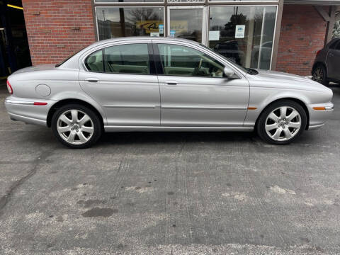 2004 Jaguar X-Type for sale at AUTOWORKS OF OMAHA INC in Omaha NE