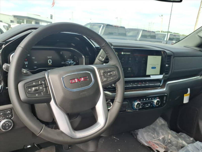 2025 GMC Sierra 2500HD SLE