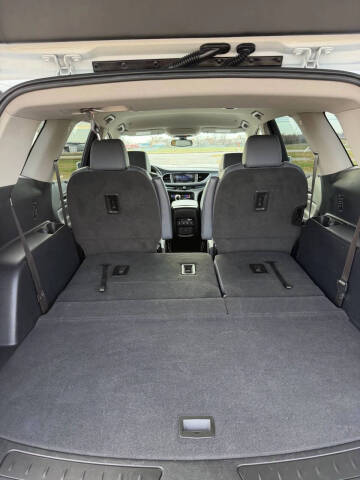 2020 Buick Enclave Essence