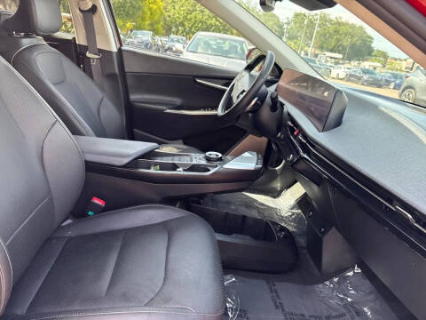 2024 Kia EV6 Wind