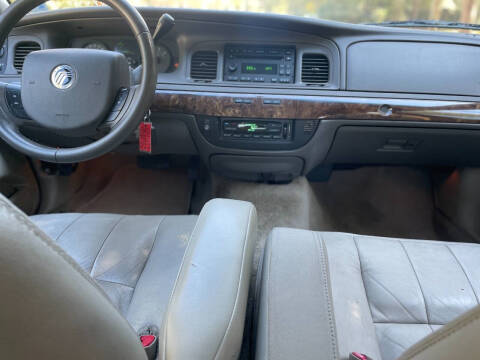 2011 Mercury Grand Marquis LS