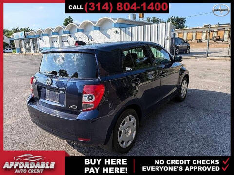 2010 Scion xD