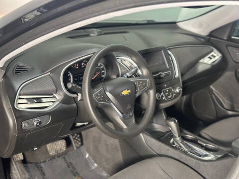 2017 Chevrolet Malibu LS