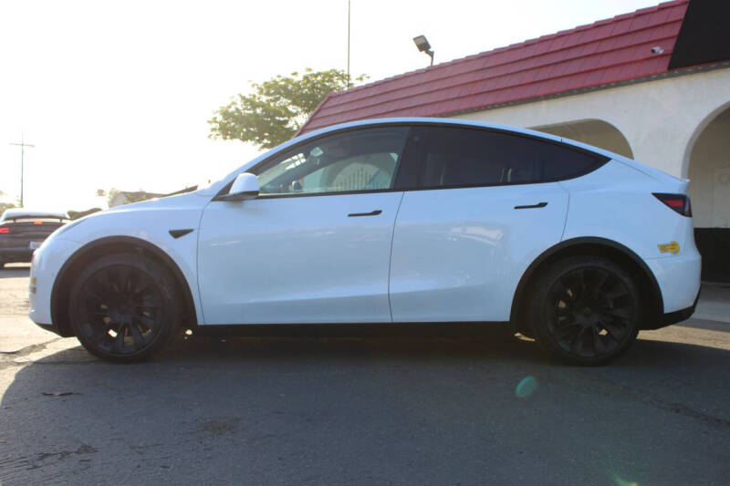 2022 Tesla Model Y Long Range