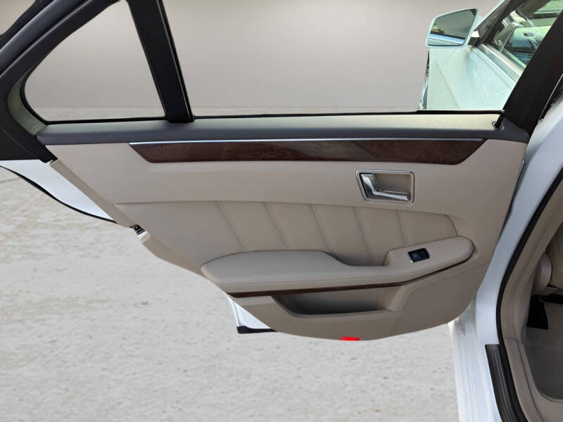 2011 Mercedes-Benz E-Class E 350 Luxury 4MATIC