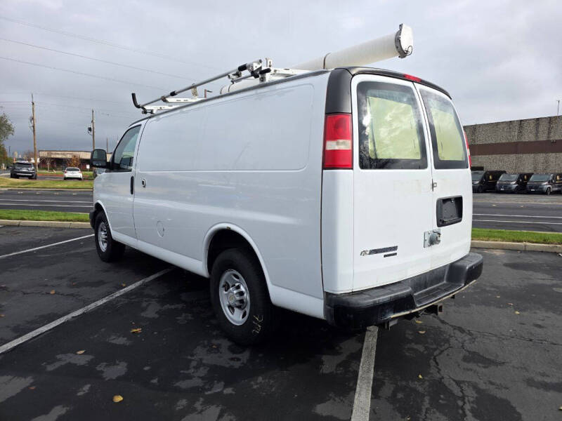2013 Chevrolet Express 2500