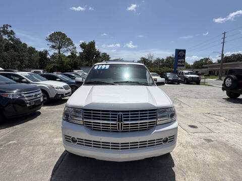 2013 Lincoln Navigator L
