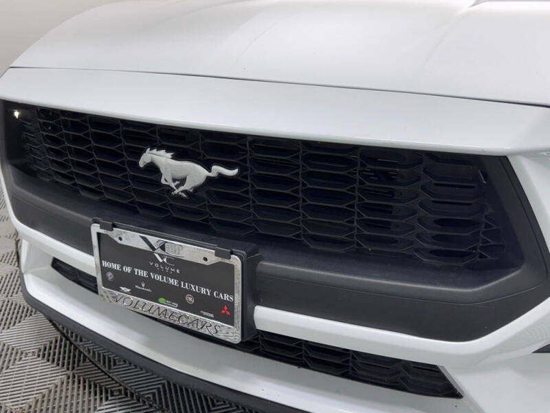 2024 Ford Mustang EcoBoost Premium