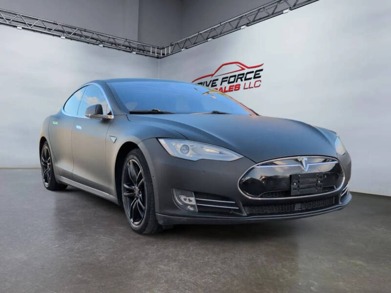 2015 Tesla Model S