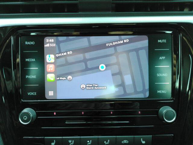 2022 Volkswagen Passat SE