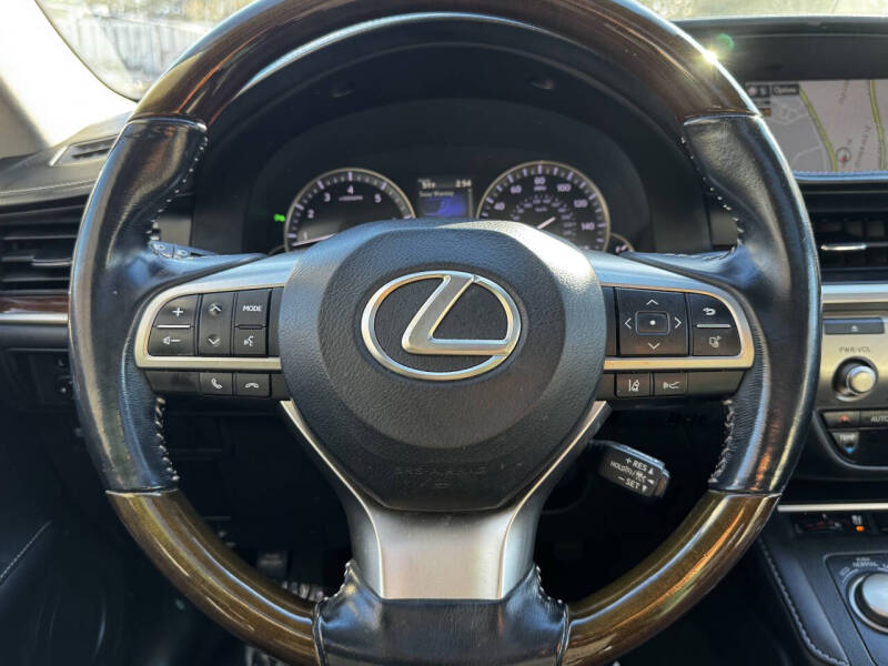 2016 Lexus ES 350