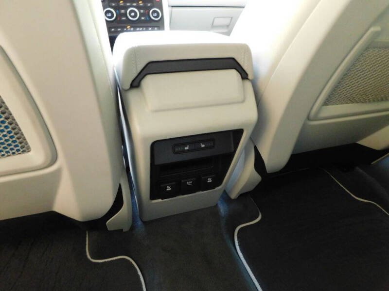 2017 Land Rover Discovery Sport SE