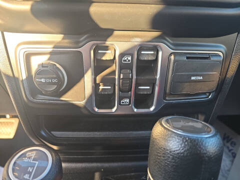 2023 Jeep Wrangler Sahara