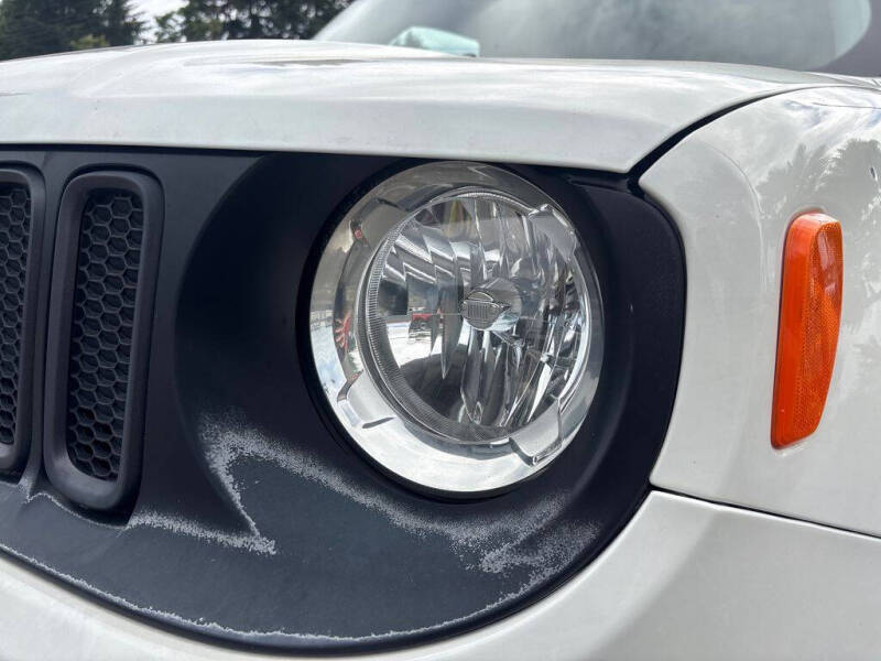 2017 Jeep Renegade Trailhawk