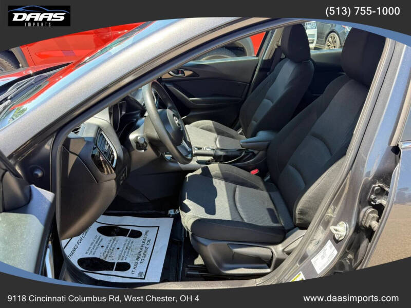 2016 Mazda MAZDA3 i Sport