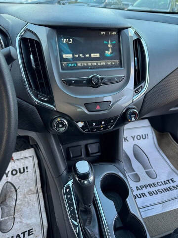 2018 Chevrolet Cruze LT Auto