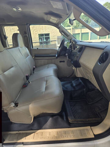 2010 Ford F-350 Super Duty XL