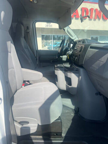 2013 Ford E-Series E-150