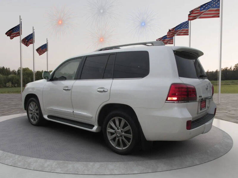 2011 Lexus LX 570