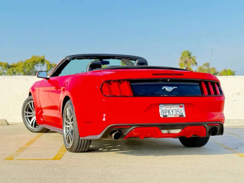 2017 Ford Mustang EcoBoost Premium