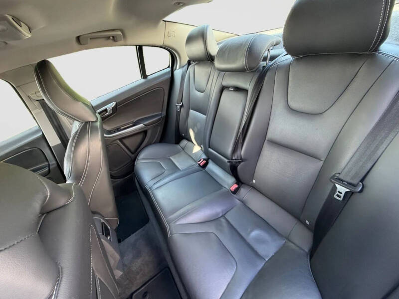 2017 Volvo S60 T5 Dynamic