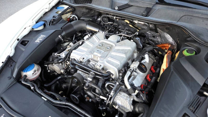 2012 Porsche Cayenne S Hybrid