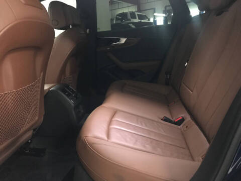 2023 Audi A4 quattro Premium 40 TFSI