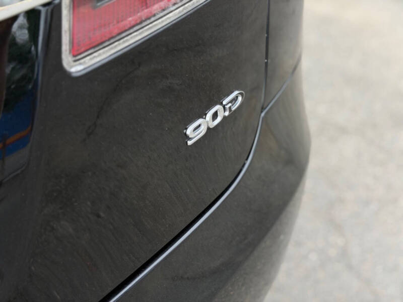 2016 Tesla Model S 90D