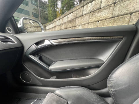 2009 Audi S5 quattro