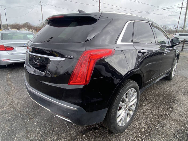 2017 Cadillac XT5 Platinum